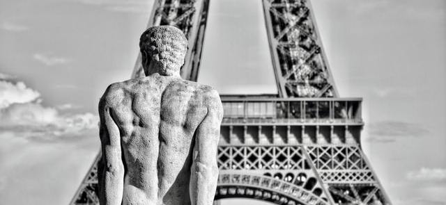Les médias, la rue et lart : Investir Paris, le nouveau soft power