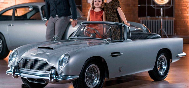 James Bond : Aston Martin lance une superbe mini DB5 pour enfants